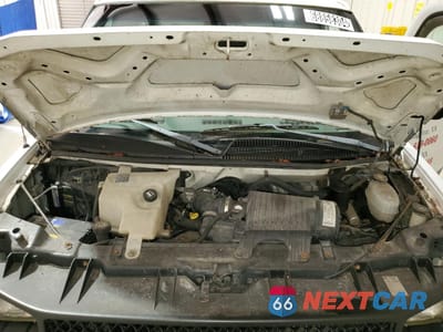 Zdjęcie 11 z 12 samochodu: 2003 CHEVROLET EXPRESS G2500 VIN:1GCFG29T331148026 - miniatura