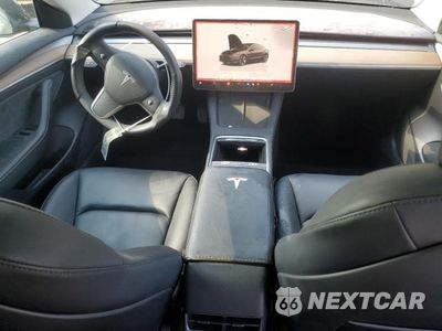 Zdjęcie 8 z 12 samochodu: 2023 TESLA MODEL 3 VIN:5YJ3E1EBXPF662193 - miniatura