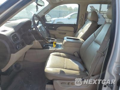 Zdjęcie 7 z 15 samochodu: 2012 GMC YUKON XL DENALI VIN:1GKS1MEF2CR319365 - miniatura