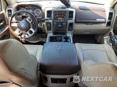 Zdjęcie 8 z 12 samochodu: 2015 RAM 2500 LARAMIE VIN:3C6UR5NL6FG538611 - miniatura