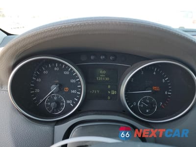 Zdjęcie 9 z 14 samochodu: 2007 MERCEDES-BENZ GL 450 4MATIC VIN:4JGBF71E27A171049 - miniatura