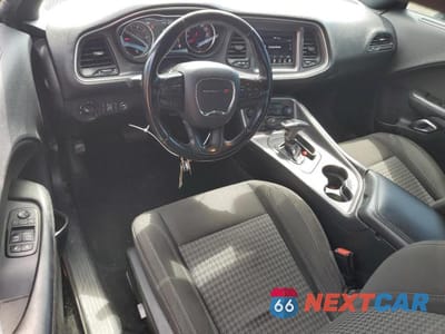 Zdjęcie 8 z 12 samochodu: 2020 DODGE CHALLENGER SXT VIN:2C3CDZAG9LH105304 - miniatura