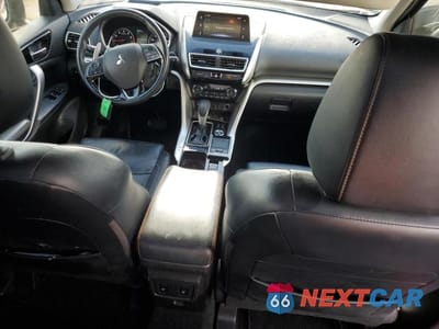 Zdjęcie 8 z 12 samochodu: 2018 MITSUBISHI ECLIPSE CROSS SE VIN:JA4AT5AA5JZ041389 - miniatura