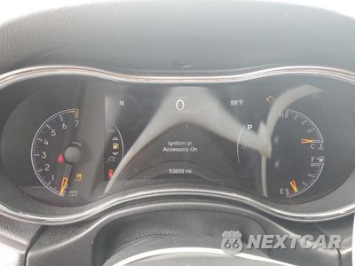 Zdjęcie 9 z 14 samochodu: 2018 JEEP GRAND CHEROKEE LAREDO VIN:1C4RJEAG0JC513407 - miniatura