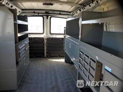 Zdjęcie 10 z 13 samochodu: 2015 GMC SAVANA G2500 VIN:1GTW7FCF1F1214779 - miniatura