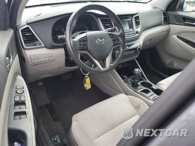 Zdjęcie 8 z 13 samochodu: 2017 HYUNDAI TUCSON LIMITED VIN:KM8J33A29HU422622 - miniatura