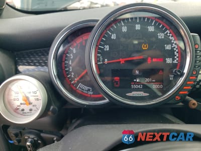 Zdjęcie 9 z 12 samochodu: 2017 MINI COOPER JOHN COOPER WORKS VIN:WMWXM9C50HT998043 - miniatura