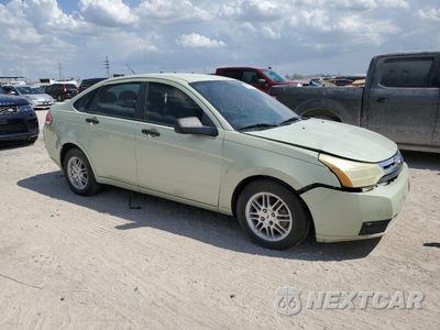 Czwarte zdjęcie samochodu z boku: 2010 FORD FOCUS SE VIN:1FAHP3FNXAW117852 - miniatura