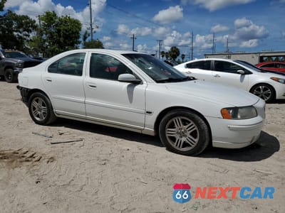 Czwarte zdjęcie samochodu z boku: 2006 VOLVO S60 2.5T VIN:YV1RS592962555765 - miniatura