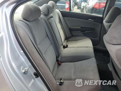 Zdjęcie 10 z 12 samochodu: 2017 HONDA ACCORD LX VIN:1HGCP26399A117574 - miniatura