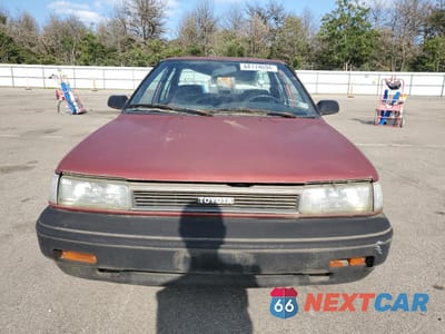 Piąte zdjęcie samochodu w środku: 1990 TOYOTA COROLLA DLX VIN:2T1AE94A8LC045775 - miniatura