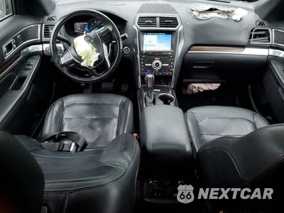 Zdjęcie 8 z 13 samochodu: 2019 FORD EXPLORER LIMITED VIN:1FM5K8F80KGA90963 - miniatura