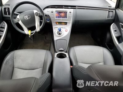 Zdjęcie 8 z 12 samochodu: 2014 TOYOTA PRIUS VIN:JTDKN3DUXE1742125 - miniatura