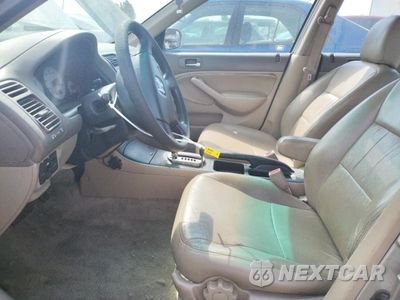 Zdjęcie 7 z 12 samochodu: 2002 HONDA CIVIC EX VIN:2HGES26762H519960 - miniatura