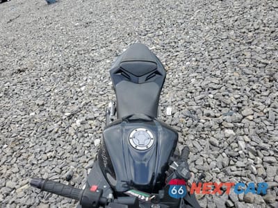 Piąte zdjęcie samochodu w środku: 2013 KAWASAKI EX300 A VIN:JKAEX8A18DDA12254 - miniatura