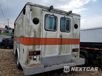 Zdjęcie 6 z 12 samochodu: 1983 FORD ECONOLINE E350 CUTAWAY VAN VIN:1FDKE30L7DHB09578 - miniatura