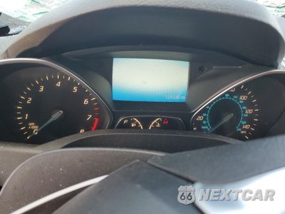 Zdjęcie 9 z 15 samochodu: 2016 FORD ESCAPE SE VIN:1FMCU0GX1GUB43400 - miniatura