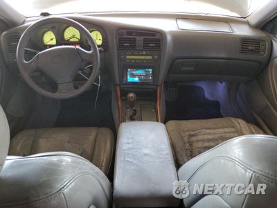 Zdjęcie 8 z 12 samochodu: 1998 LEXUS GS 400 VIN:JT8BH68X4W0011564 - miniatura
