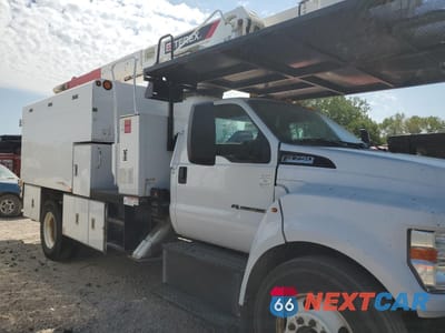 2016 FORD F750 SUPER DUTY 1FDNF7DC9GDA03544 - główne zdjęcie licytacji z USA - miniatura