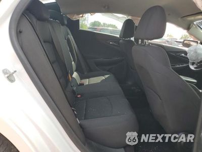 Zdjęcie 10 z 12 samochodu: 2020 CHEVROLET MALIBU RS VIN:1G1ZG5ST4LF126637 - miniatura