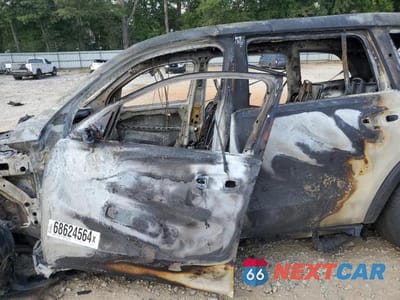 Zdjęcie 7 z 12 samochodu: 2021 MERCEDES-BENZ GLS 450 4MATIC VIN:4JGFF5KE4MA372919 - miniatura