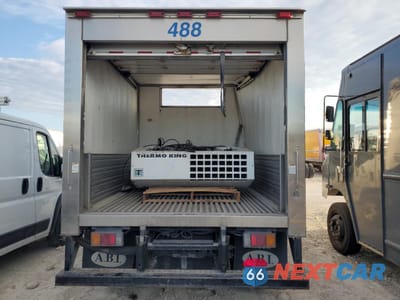 Zdjęcie 10 z 13 samochodu: 2017 ISUZU NPR HD VIN:JALC4W161H7002543 - miniatura