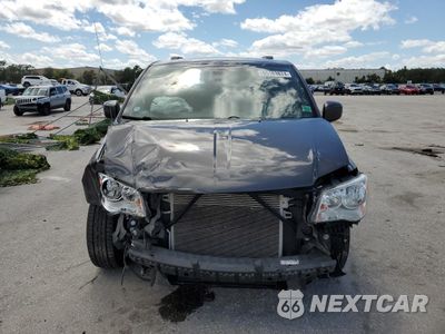 Piąte zdjęcie samochodu w środku: 2020 DODGE GRAND CARAVAN SXT VIN:2C4RDGCG6LR228351 - miniatura