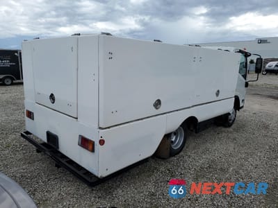 Czwarte zdjęcie samochodu z boku: 2013 ISUZU NPR VIN:JALB4W179D7401022 - miniatura