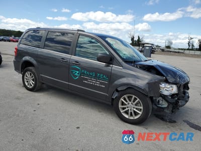 Czwarte zdjęcie samochodu z boku: 2020 DODGE GRAND CARAVAN SXT VIN:2C4RDGCG6LR228351 - miniatura