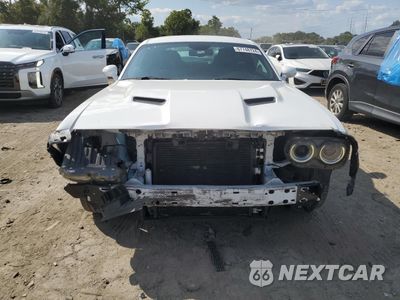 Piąte zdjęcie samochodu w środku: 2015 DODGE CHALLENGER SXT VIN:2C3CDZAGXFH888296 - miniatura
