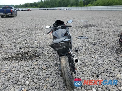 Czwarte zdjęcie samochodu z boku: 2013 KAWASAKI EX300 A VIN:JKAEX8A18DDA12254 - miniatura