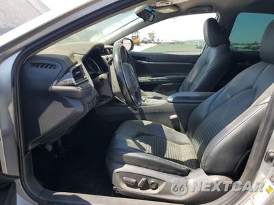 Zdjęcie 7 z 12 samochodu: 2019 TOYOTA CAMRY L VIN:4T1B11HK3KU161256 - miniatura