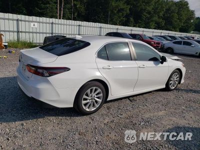 Trzecie zdjęcie samochodu z tyłu: 2023 TOYOTA CAMRY LE VIN:4T1C11AK6PU786286 - miniatura