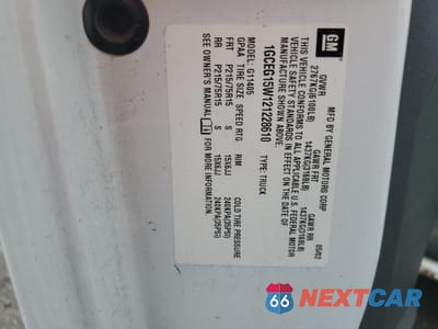 Zdjęcie 14 z 14 samochodu: 2002 CHEVROLET EXPRESS G1500 VIN:1GCEG15W121228610 - miniatura