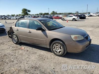 Czwarte zdjęcie samochodu z boku: 2007 CHEVROLET MALIBU LS VIN:1G1ZS58F17F234235 - miniatura