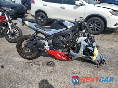 2008 SUZUKI GSX-R750 JS1GR7LA882105395 - główne zdjęcie licytacji z USA - miniatura