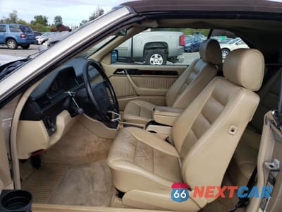 Zdjęcie 7 z 12 samochodu: 1995 MERCEDES-BENZ E 320 VIN:WDBEA66E3SC281266 - miniatura