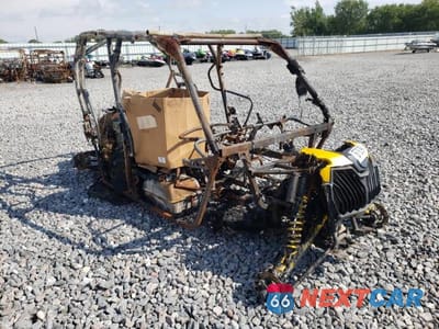 2014 CAN-AM MAVERICK MAX 1000R X RS DPS 3JBPNLP16EJ000965 - główne zdjęcie licytacji z USA - miniatura