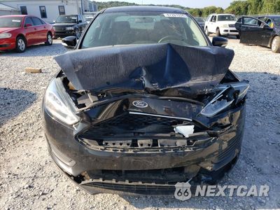 Piąte zdjęcie samochodu w środku: 2016 FORD FOCUS SE VIN:1FADP3F26GL380659 - miniatura