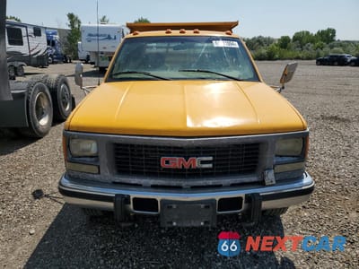 Piąte zdjęcie samochodu w środku: 2000 GMC SIERRA C3500 VIN:1GDHC33F1YF485751 - miniatura