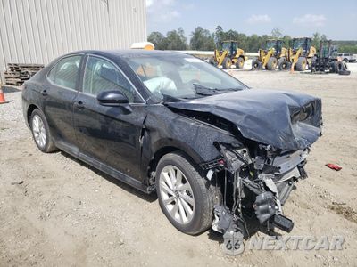 Czwarte zdjęcie samochodu z boku: 2023 TOYOTA CAMRY LE VIN:4T1C11AKXPU765506 - miniatura