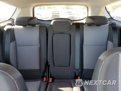 Zdjęcie 10 z 13 samochodu: 2017 FORD ESCAPE SE VIN:1FMCU9GD4HUF00595 - miniatura