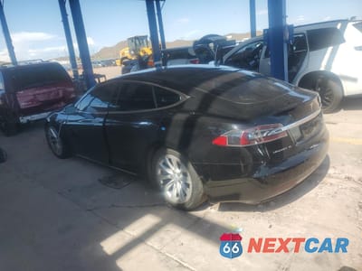 Drugie zdjęcie samochodu z przodu: 2019 TESLA MODEL S VIN:5YJSA1E24KF305706 - miniatura
