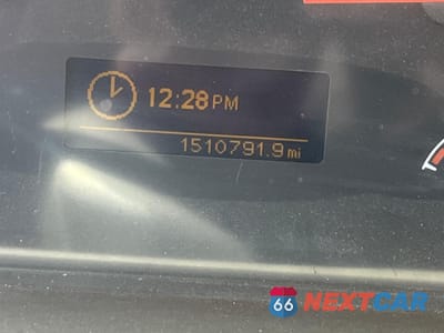 Zdjęcie 10 z 11 samochodu: 2007 VOLVO VN VNM VIN:4V4MC9GF87N449645 - miniatura