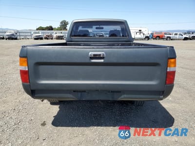 Zdjęcie 6 z 14 samochodu: 1993 TOYOTA PICKUP 1/2 TON SHORT WHEELBASE VIN:JT4RN81A2P5166404 - miniatura