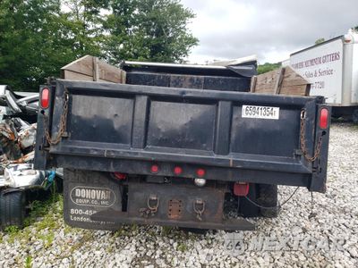 Zdjęcie 6 z 13 samochodu: 2005 FORD F450 SUPER DUTY VIN:1FDXF47P45EA26372 - miniatura
