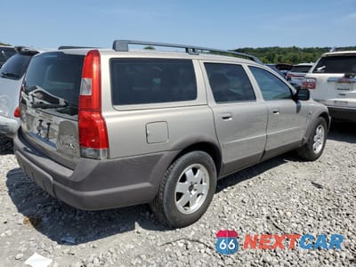 Trzecie zdjęcie samochodu z tyłu: 2002 VOLVO V70 XC VIN:YV1SZ58D321061725 - miniatura