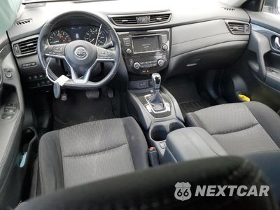 Zdjęcie 8 z 13 samochodu: 2020 NISSAN ROGUE S VIN:JN8AT2MV6LW117116 - miniatura