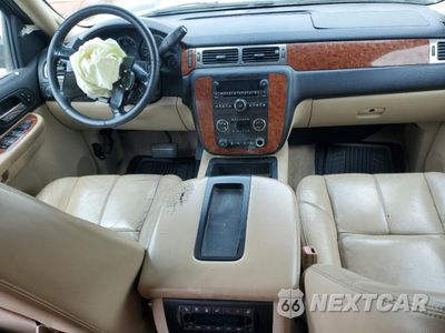 Zdjęcie 8 z 13 samochodu: 2007 CHEVROLET TAHOE K1500 VIN:1GNFK13087J342734 - miniatura