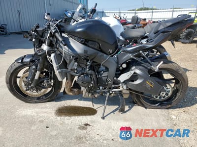 Trzecie zdjęcie samochodu z tyłu: 2024 KAWASAKI ZX636 K VIN:JKBZXJJ16RA005250 - miniatura